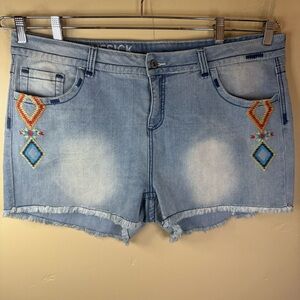 Lovesick Embroidered‎ South Western Distressed Junior Denim Shorts Size 20 Boho